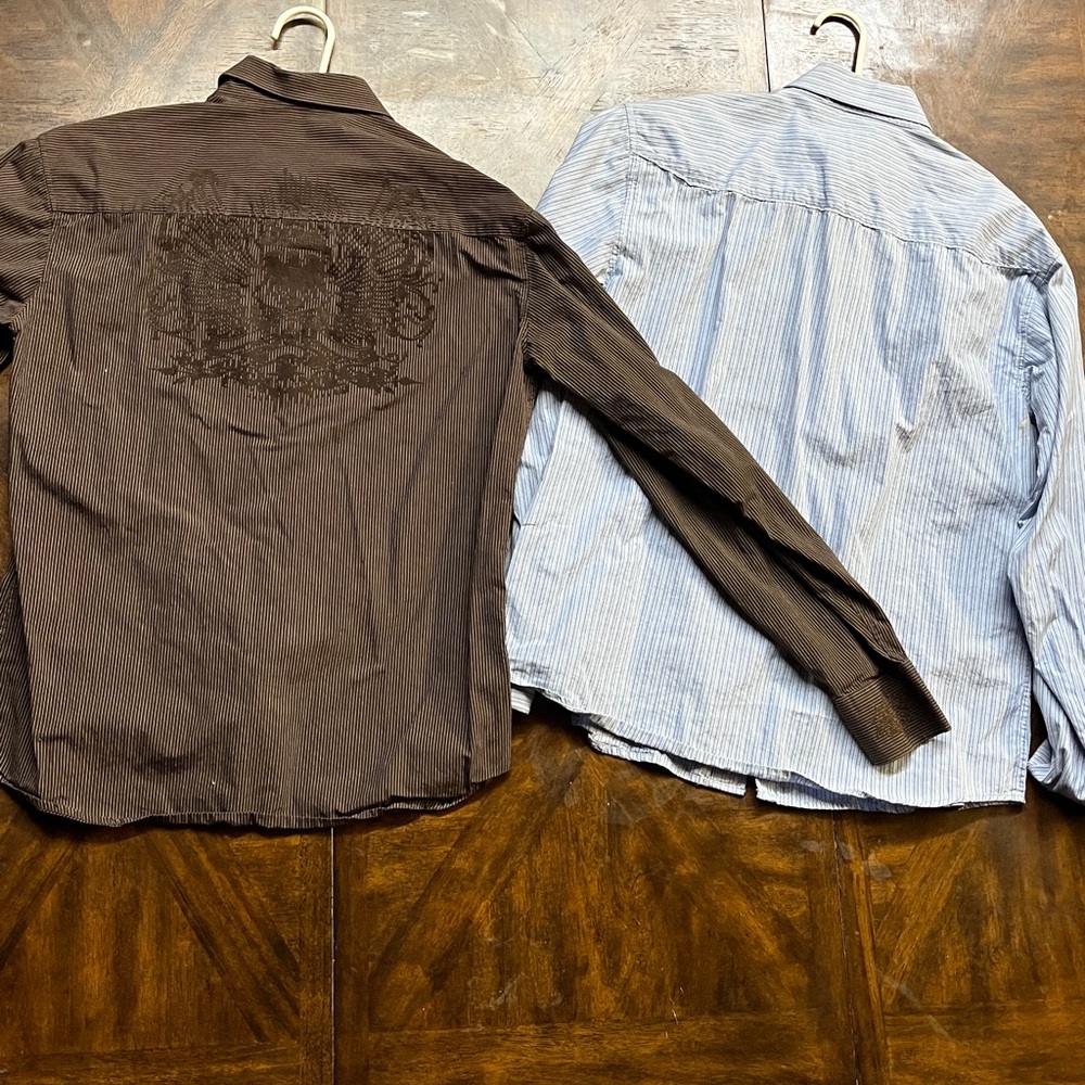 191 Unlimited button up dress shirts, both with stripes and designs embroidered - Picture 11 of 12